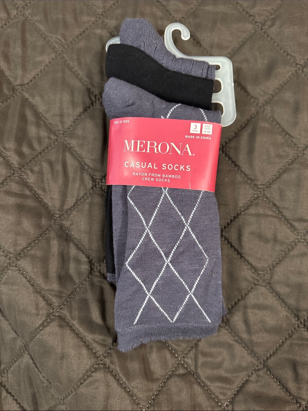 Merona Women’s Black & Gray Argyle Casual Crew Socks - 3 Pack
